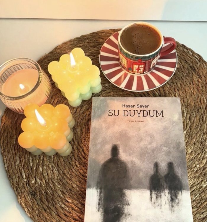 “Bağırmadan, slogan atmadan …”